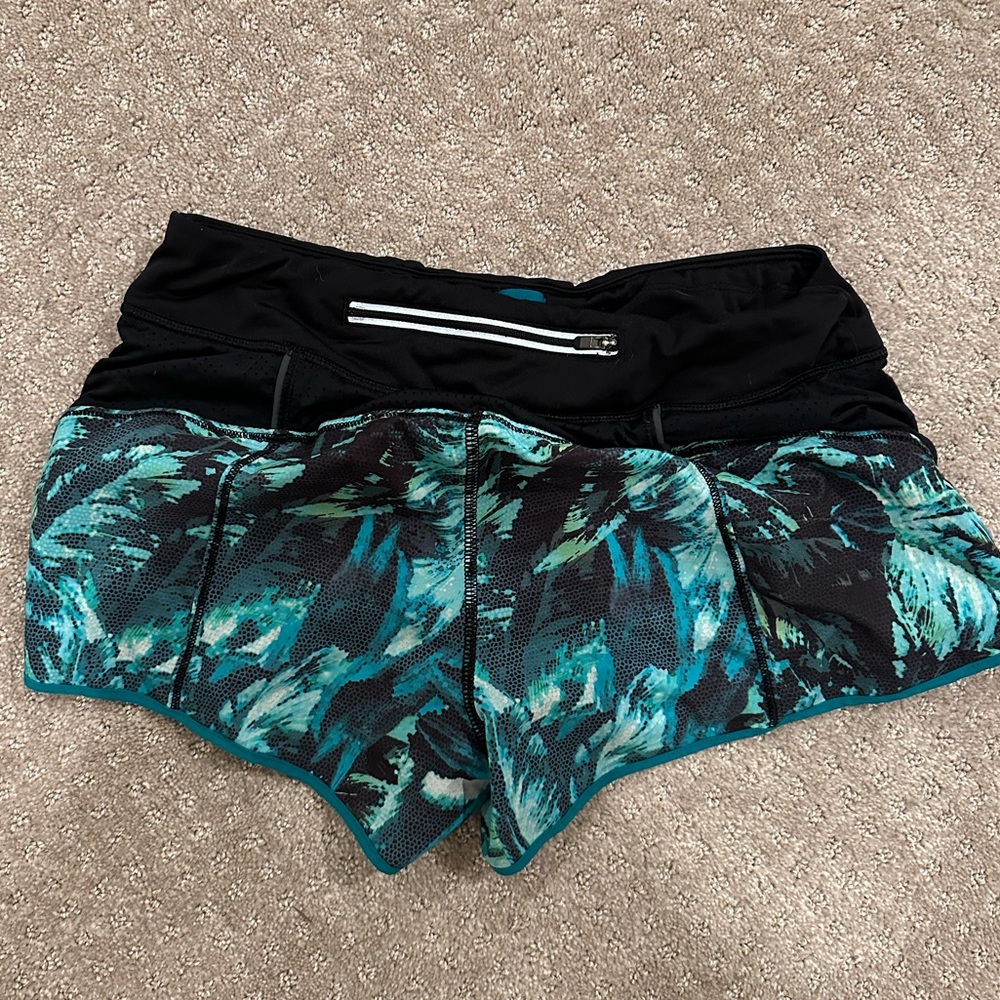 Athleta Tropical Printed Lined Green Black Shorts with Zipper Back Pocket
